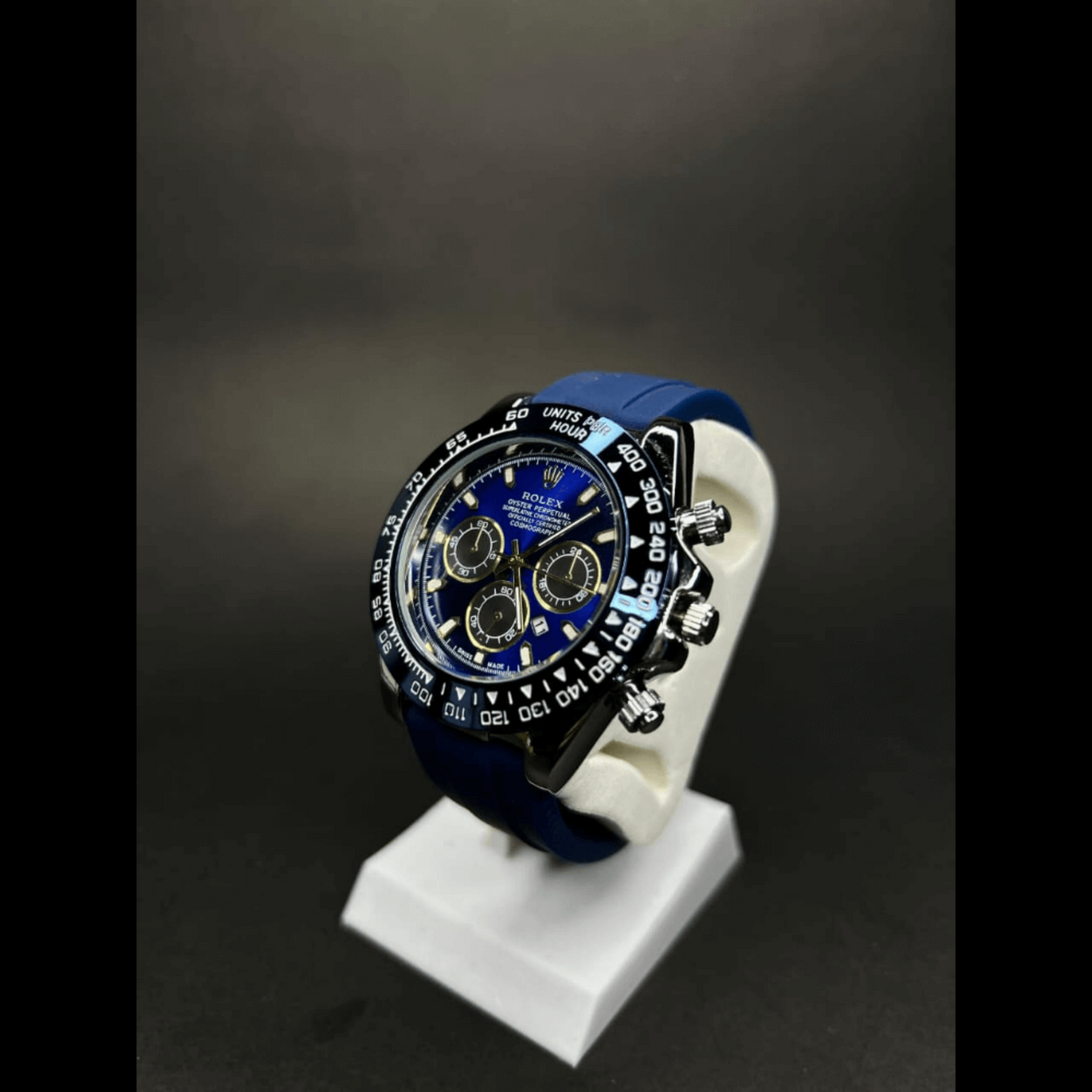 Daytona Eyes Dot Inspired Luxury Watch