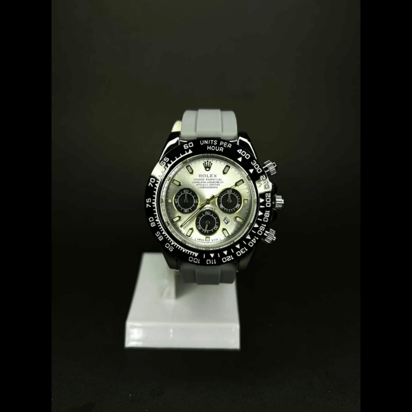 Daytona Eyes Dot Inspired Luxury Watch